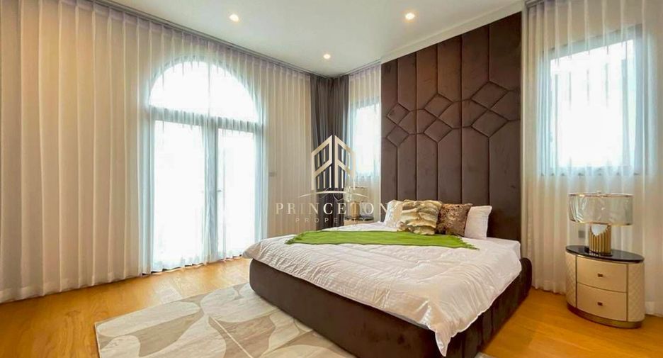 For rent and for sale 5 bedrooms house in Saphan Sung, Bangkok