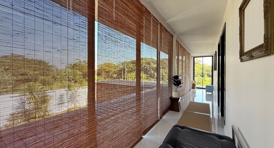 For rent and for sale 4 bedrooms villa in Doi Saket, Chiang Mai