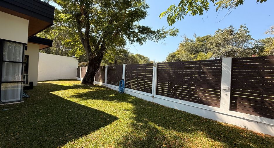 For rent and for sale 4 bedrooms villa in Doi Saket, Chiang Mai