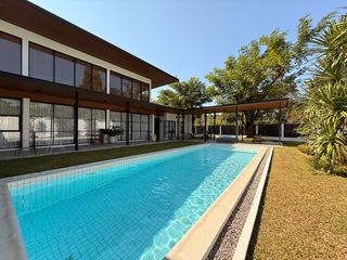 Villa en alquiler y en venta de 4 habitaciones en Doi Saket, Chiang Mai