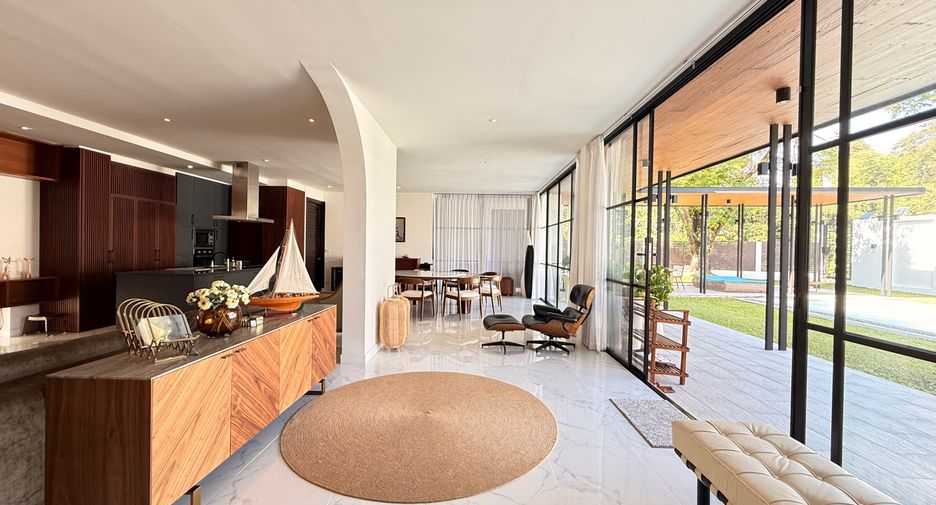 For rent and for sale 4 bedrooms villa in Doi Saket, Chiang Mai
