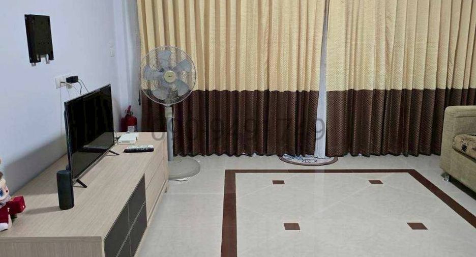 For rent 3 bedrooms house in Mueang Samut Prakan, Samut Prakan