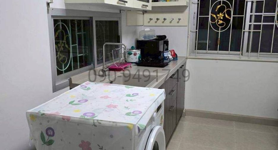 For rent 3 bedrooms house in Mueang Samut Prakan, Samut Prakan