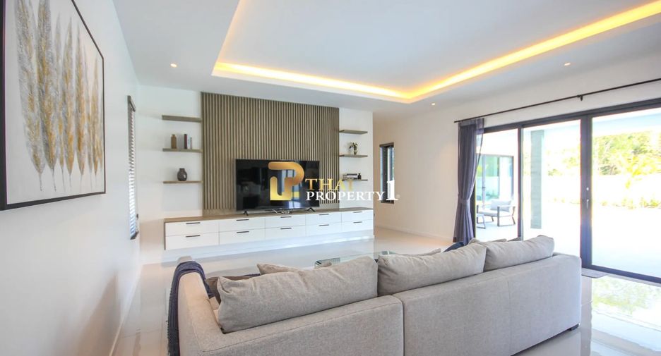 For sale 3 bedrooms villa in Hua Hin, Prachuap Khiri Khan