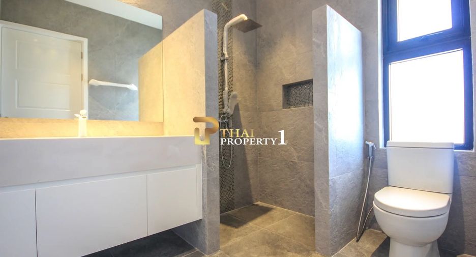 For sale 3 bedrooms villa in Hua Hin, Prachuap Khiri Khan