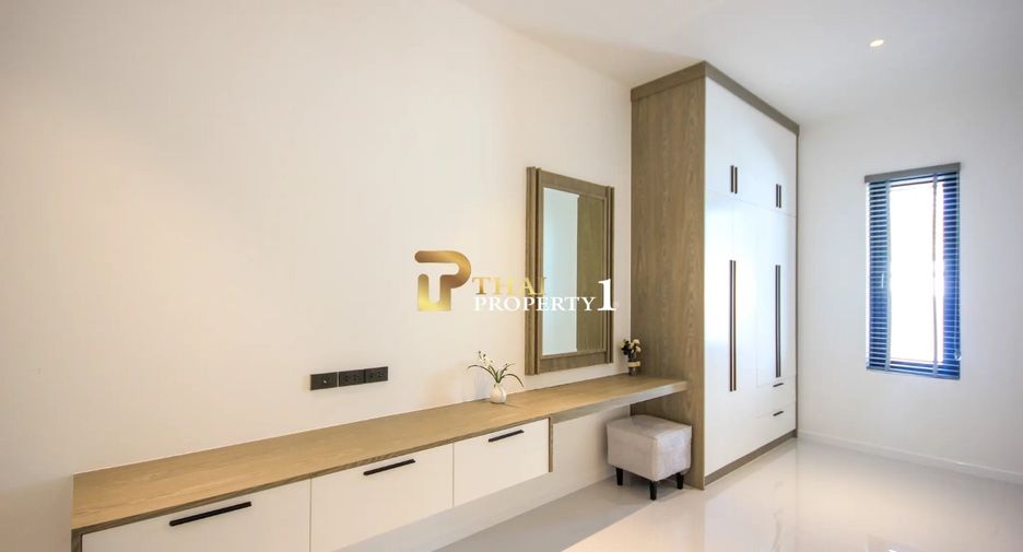 For sale 3 bedrooms villa in Hua Hin, Prachuap Khiri Khan