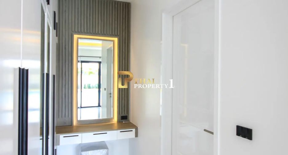 For sale 3 bedrooms villa in Hua Hin, Prachuap Khiri Khan