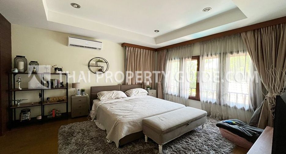 Casa en alquiler de 4 habitaciones en Watthana, Bangkok