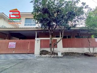 Casa en venta de 3 habitaciones en Nong Chok, Bangkok