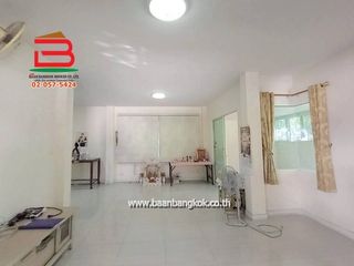 Casa en venta de 3 habitaciones en Nong Chok, Bangkok