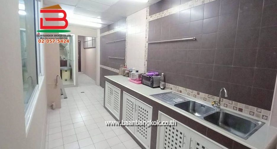 出售 3 卧室 独立屋 在 Nong Chok, 曼谷