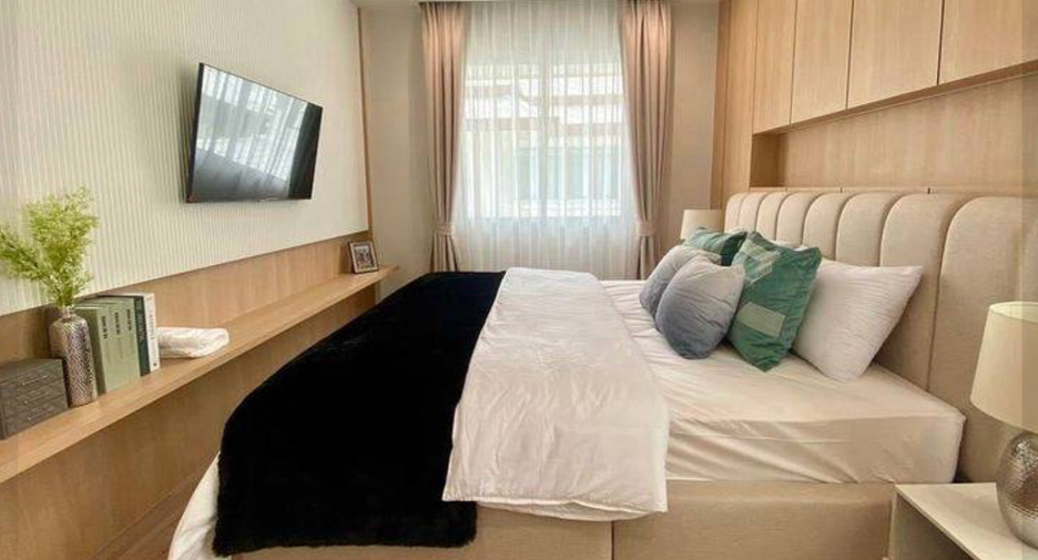 Villa zum Kauf mit 4 Zimmer in Bang Lamung, Chonburi