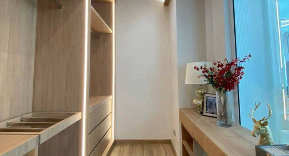 Villa zum Kauf mit 4 Zimmer in Bang Lamung, Chonburi