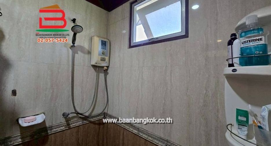出售 1 卧室 独立屋 在 Nong Chok, 曼谷