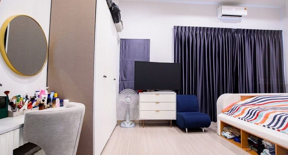 出售 4 卧室 独立屋 在 Bang Lamung, Chon Buri