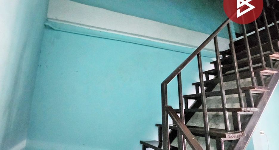 For sale 3 ベッドルーム townhouse in Sam Phran, Nakhon Pathom