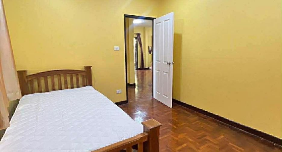 Casa en alquiler de 3 habitaciones en Mueang Chiang Mai, Chiang Mai