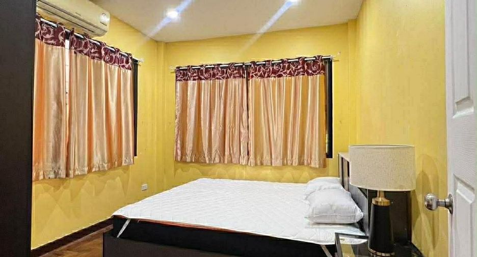 Casa en alquiler de 3 habitaciones en Mueang Chiang Mai, Chiang Mai