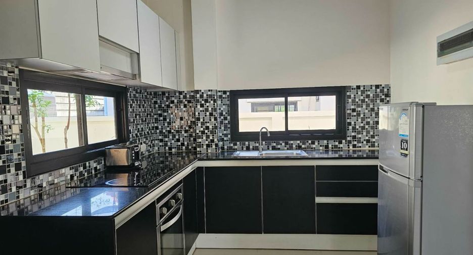 For rent 4 bedrooms house in Kathu, Phuket