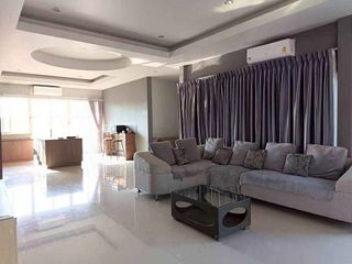 Villa zur Miete mit 3 Zimmer in Bang Lamung, Chonburi