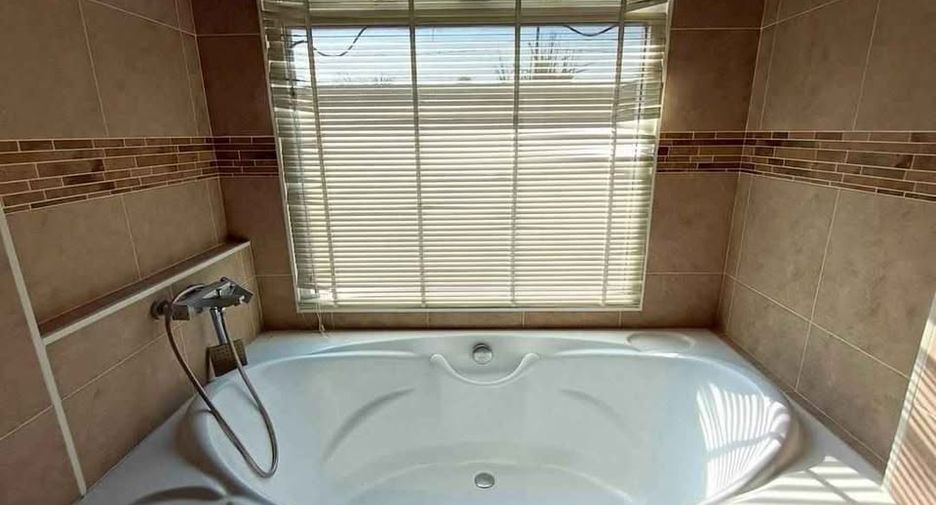 Villa zur Miete mit 3 Zimmer in Bang Lamung, Chonburi