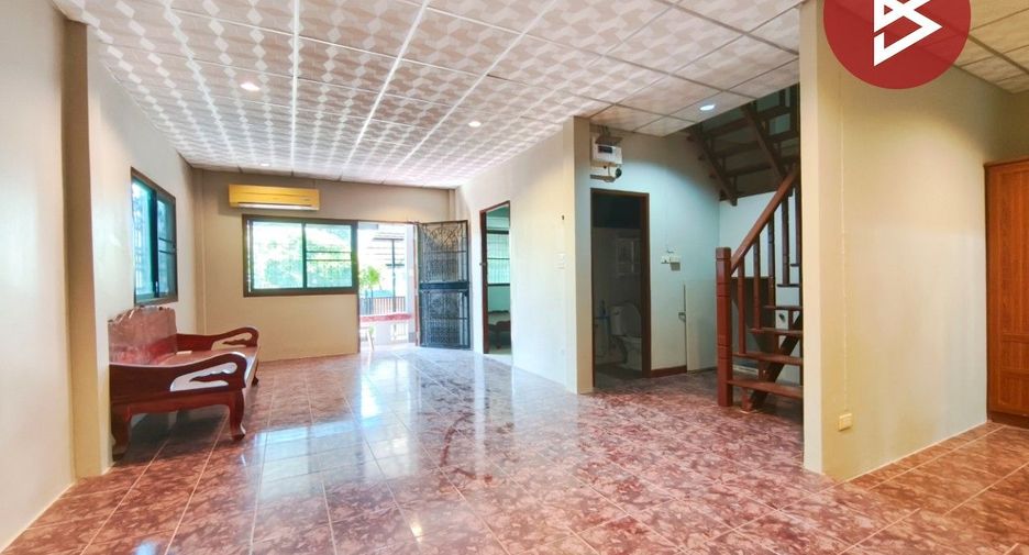 For sale 4 bedrooms townhouse in Bang Bo, Samut Prakan