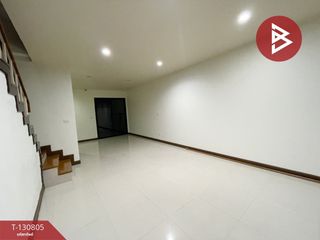 出售 公寓 联排别墅 在 Mueang Nakhon Pathom, Nakhon Pathom