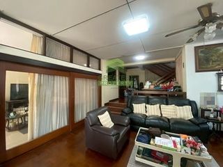 Продажа 8 спальни дом в Пхра Кханонг, Бангкок