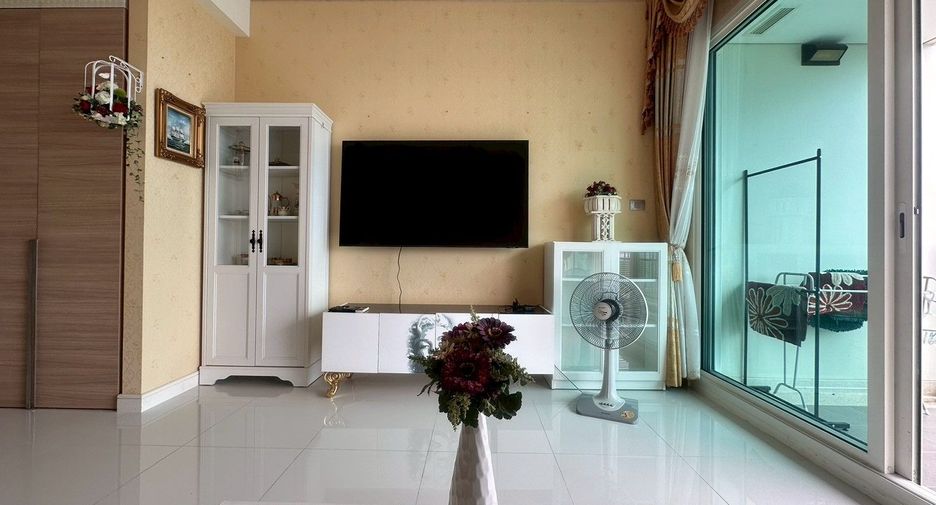For rent 1 bed condo in Bang Lamung, Chonburi