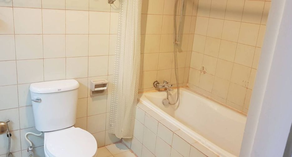 Wohnung zur Miete mit 3 Zimmer in Watthana, Bangkok