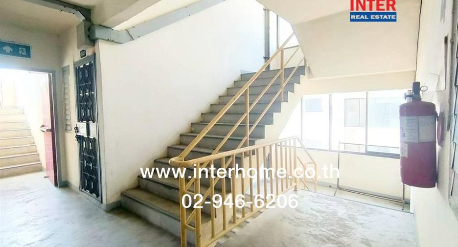 Продажа 2 спальни кондо в Pak Kret, Нонтабури
