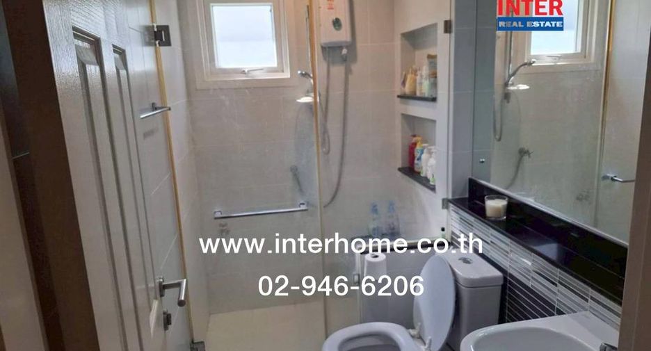 For sale 4 bedrooms house in Khlong Sam Wa, Bangkok