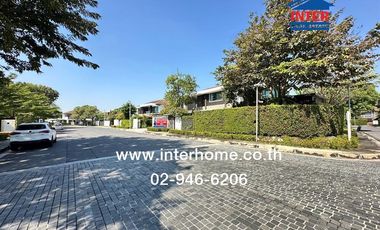 For sale 4 bedrooms house in Taling Chan, Bangkok