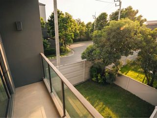À louer et à vendre 3 chambres maison à Bang Phli, Samut Prakan
