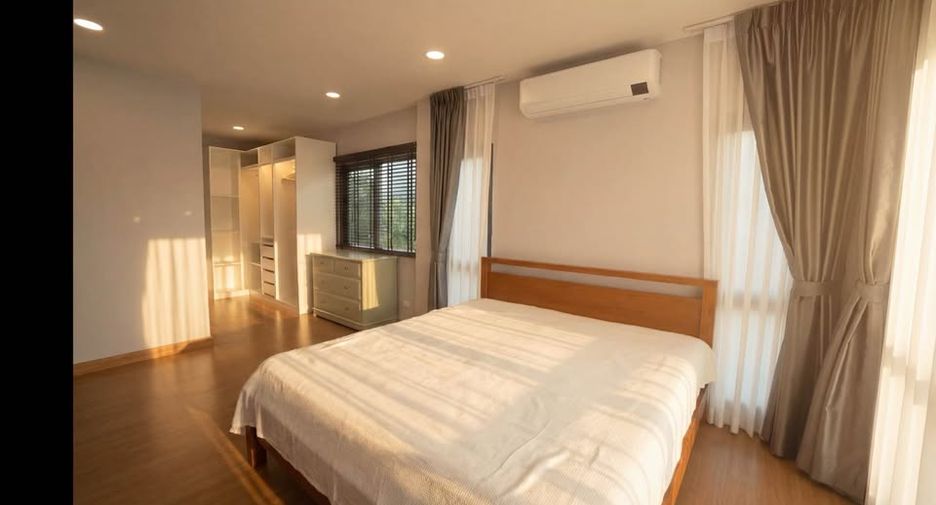 Haus zur Miete und zum Kauf mit 3 Zimmer in Bang Phli, Samut Prakan