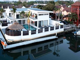 À vendre 8 chambres villa à Na Jomtien, Pattaya