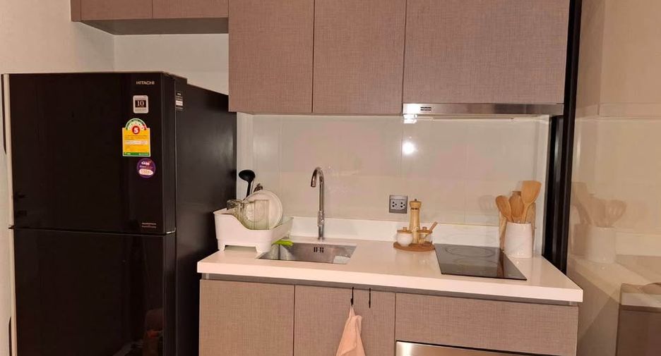 Condo en alquiler de 1 habitaciones en Watthana, Bangkok