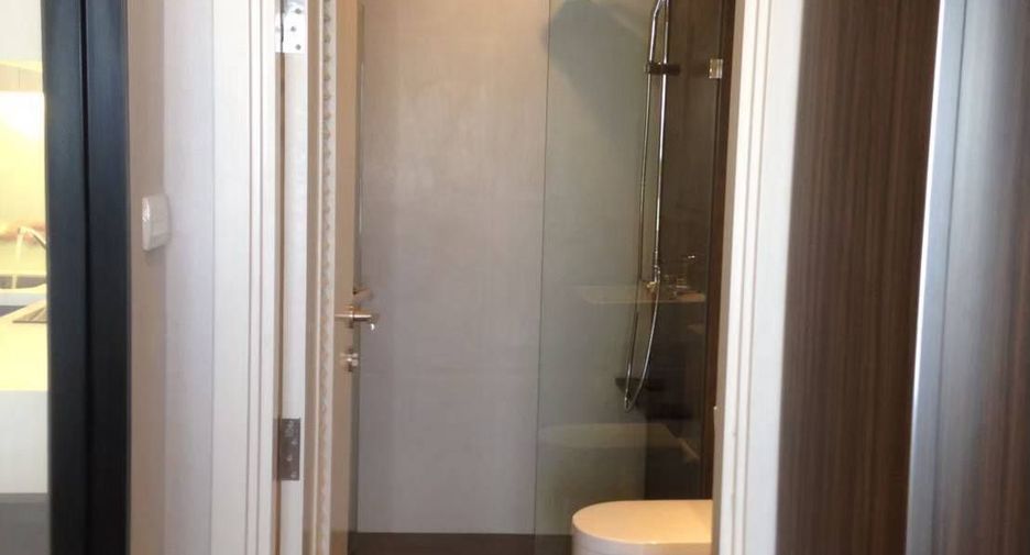 For rent 1 bed condo in Khlong San, Bangkok