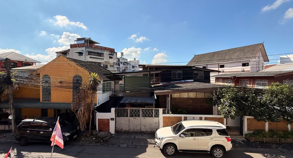 出售 9 卧室 酒店 在 Mueang Chiang Mai, Chiang Mai