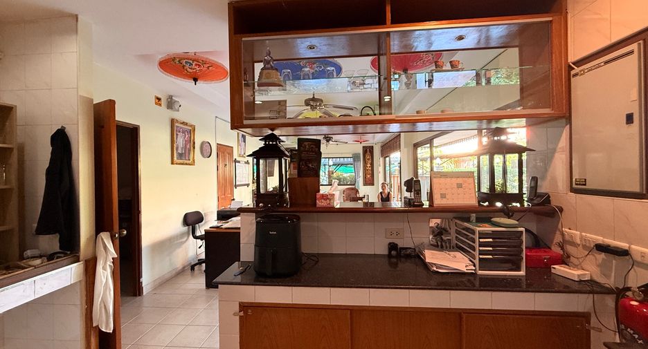 出售 9 卧室 酒店 在 Mueang Chiang Mai, Chiang Mai