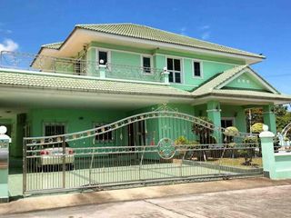 For rent 5 bedrooms villa in Bang Lamung, Chonburi