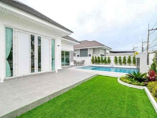 For sale 3 bedrooms villa in Bang Lamung, Chonburi