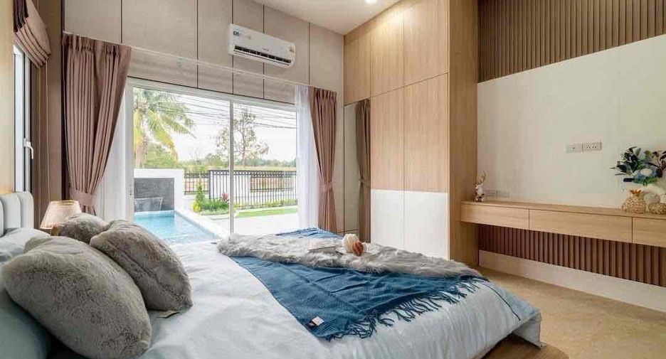 For sale 3 bedrooms villa in Bang Lamung, Chonburi
