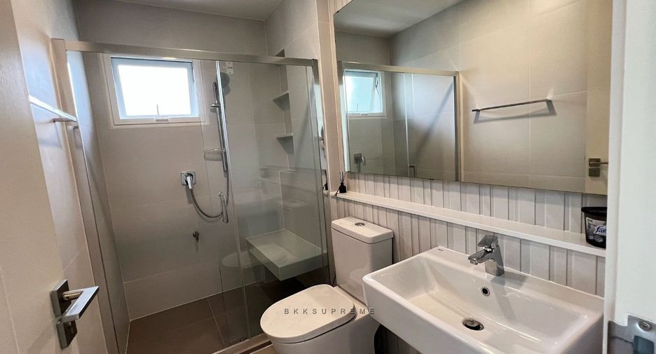 Haus zur Miete mit 4 Zimmer in Prawet, Bangkok