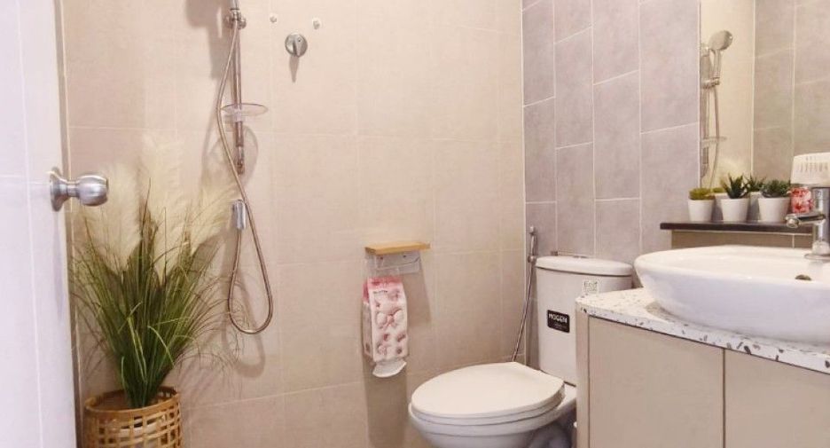 For sale 3 bedrooms townhouse in Bang Phli, Samut Prakan