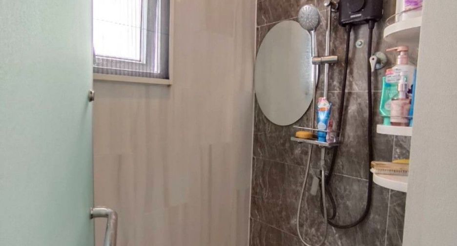 For sale 3 bedrooms townhouse in Bang Phli, Samut Prakan