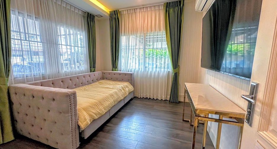 For sale 4 bedrooms house in Bang Phli, Samut Prakan