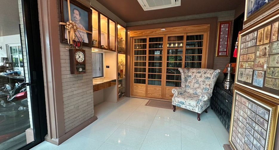 For sale 4 bedrooms house in Bang Phli, Samut Prakan