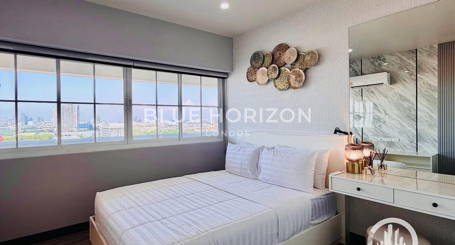 For sale 3 bedrooms condo in Bang Lamung, Chonburi