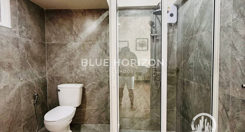 For sale 3 bedrooms condo in Bang Lamung, Chonburi